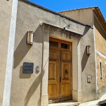 루스트렐 La Cour Carree B&B 외부 사진